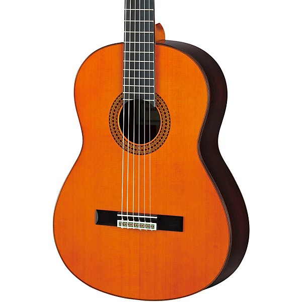 Yamaha GC22 Handcrafted Classical Guitar Cedar