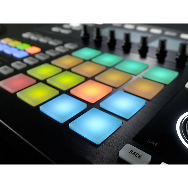 Open Box Native Instruments MASCHINE STUDIO Level 1 Black