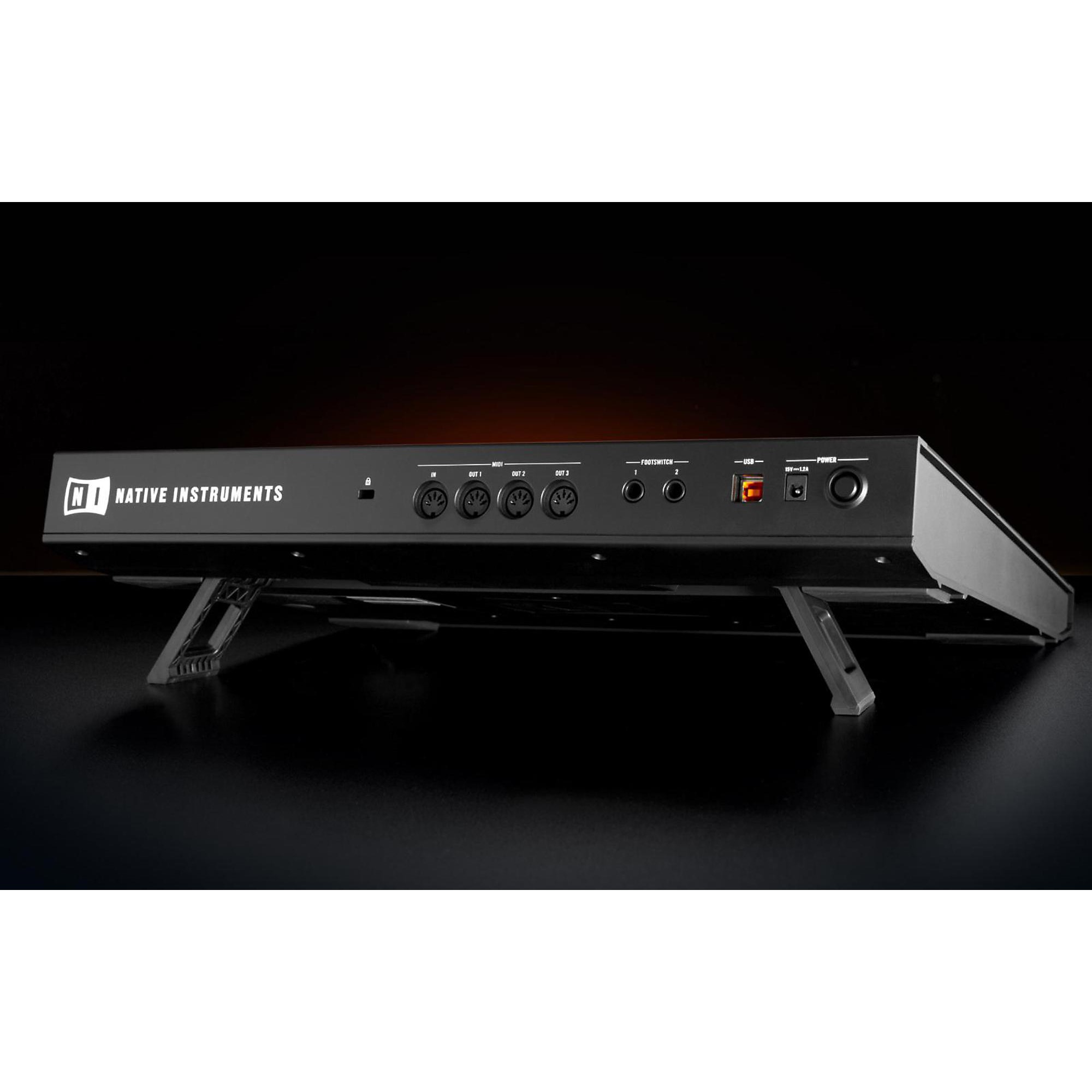 DTM・DAW Native Instruments MASCHINESTUDIO Black Open Box Native Instruments MASCHINE STUDIO Black | Guitar Center