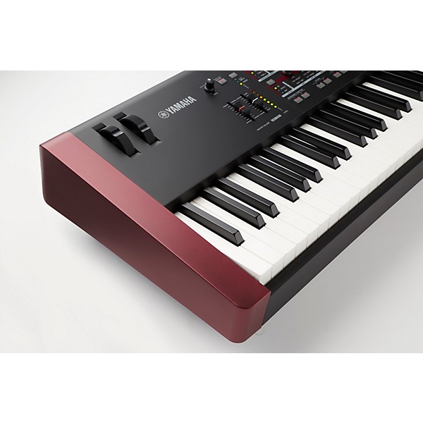 Open Box Yamaha MOXF8 88-Key Synthesizer Workstation Level 2 Regular 888366018156