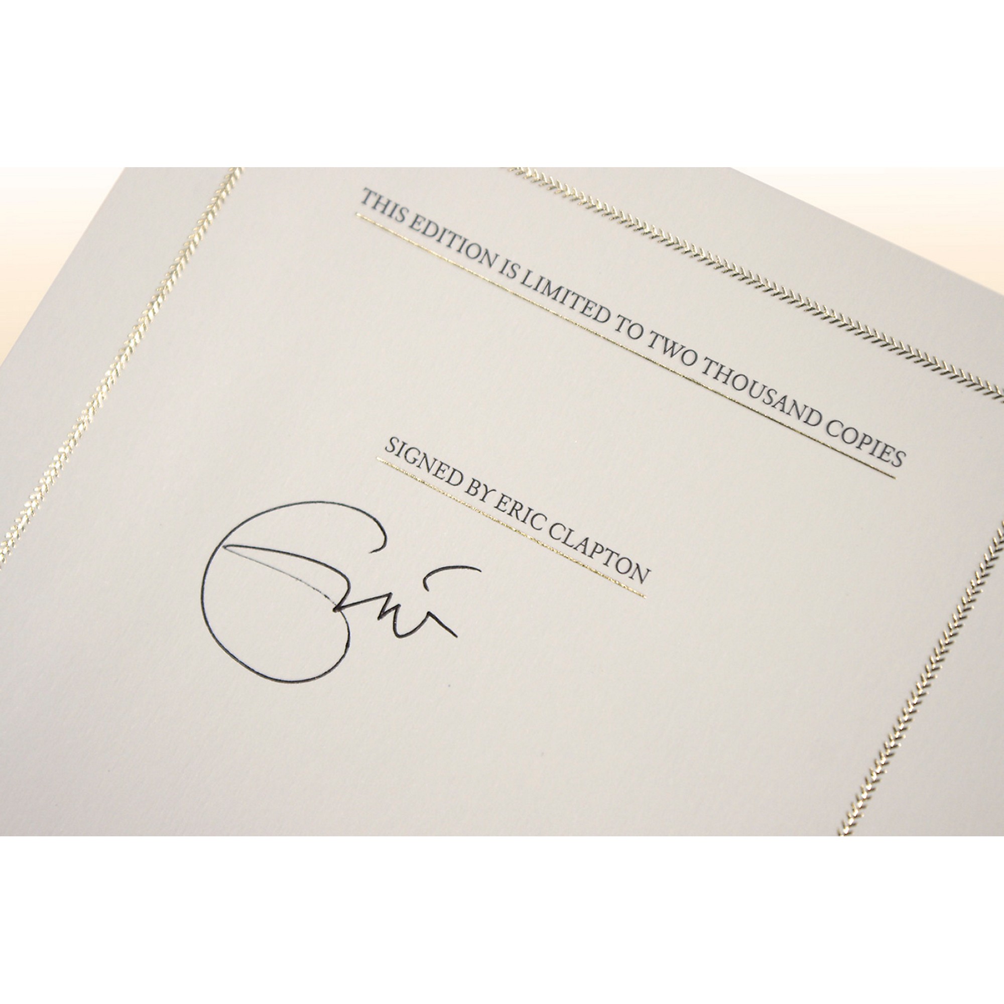 r*-様 ERIC CLAPTON SIX-STRING STORIES mqdefault.jpg