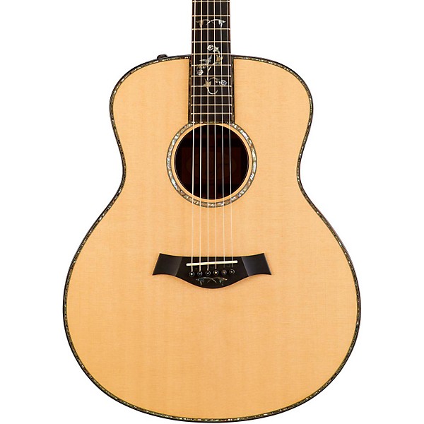 Taylor 900 Series 2014 916e Grand Symphony Acoustic-Electric Guitar Natural