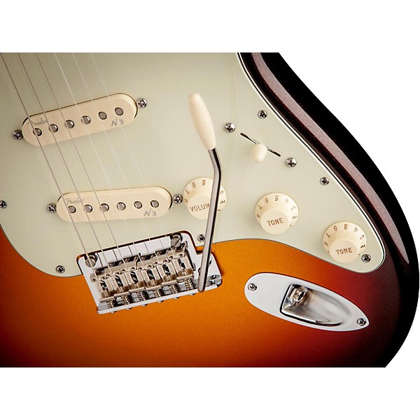 Fender American Deluxe Stratocaster Plus Electric Guitar Mystic 3-Color Sunburst