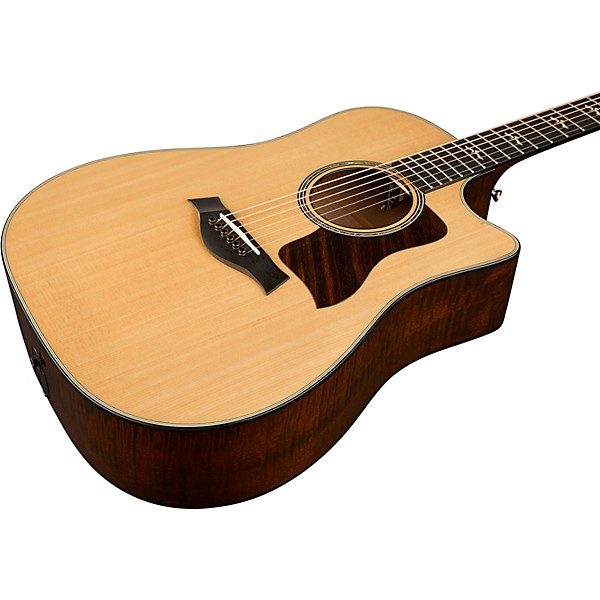 Taylor 600 Series 610ce Dreadnought Acoustic-Electric Guitar Natural