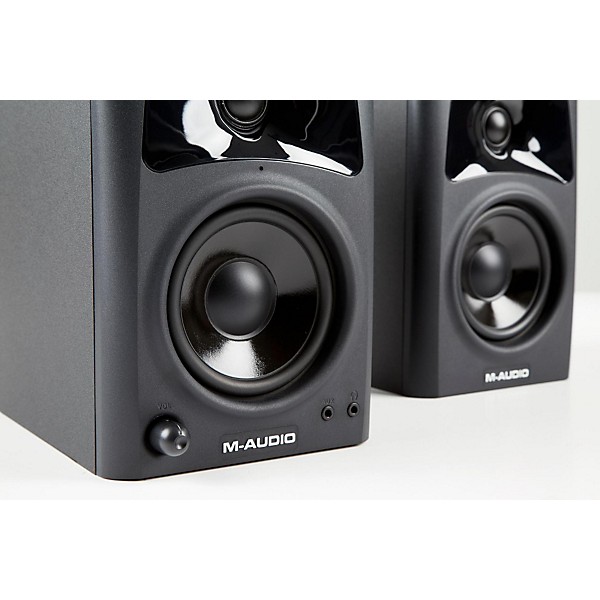 Open Box M-Audio AV42 Studio Monitor Pair Level 1
