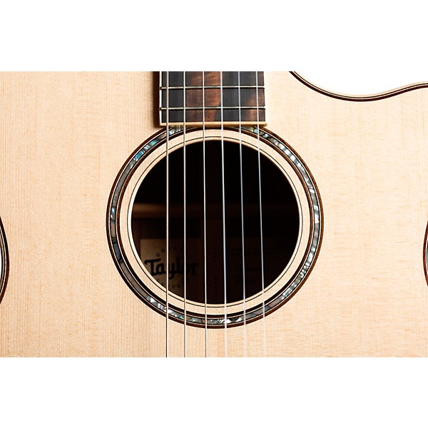 Taylor 814ce-N Grand Auditorium Acoustic-Electric Nylon-String Guitar Natural