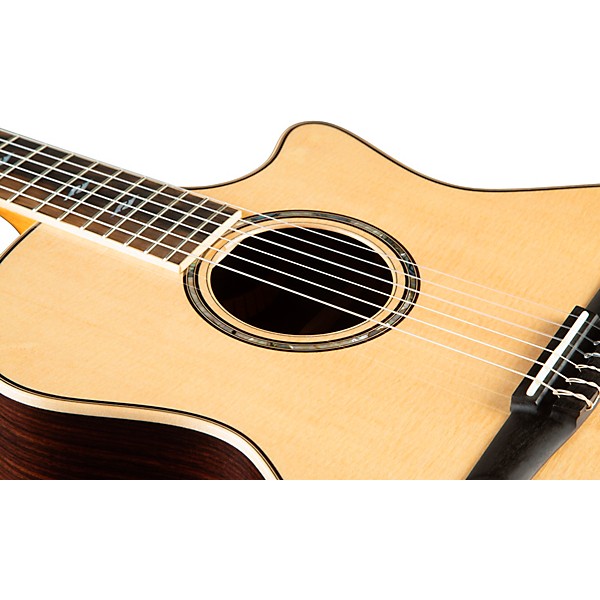 Taylor 814ce-N Grand Auditorium Acoustic-Electric Nylon-String Guitar Natural