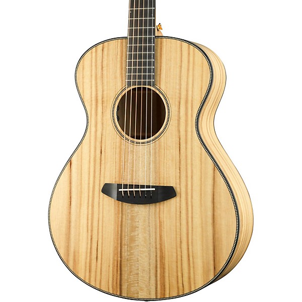 Clearance Breedlove Oregon Concert Limited Myrtlewood 6-String Acoustic-Electric Guitar Natural