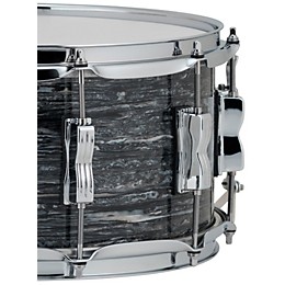 Ludwig Classic Maple Snare Drum 14 x 5 in. Vintage Black Oyster Pearl