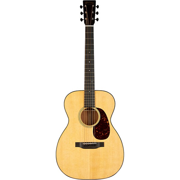 Martin Standard Series 00-18 Grand Concert Acoustic Guitar Natural