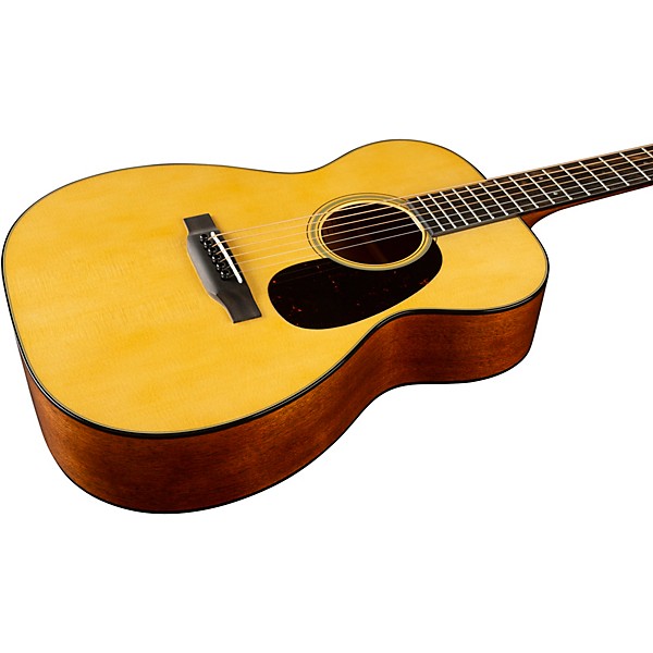 Martin Standard Series 00-18 Grand Concert Acoustic Guitar Natural