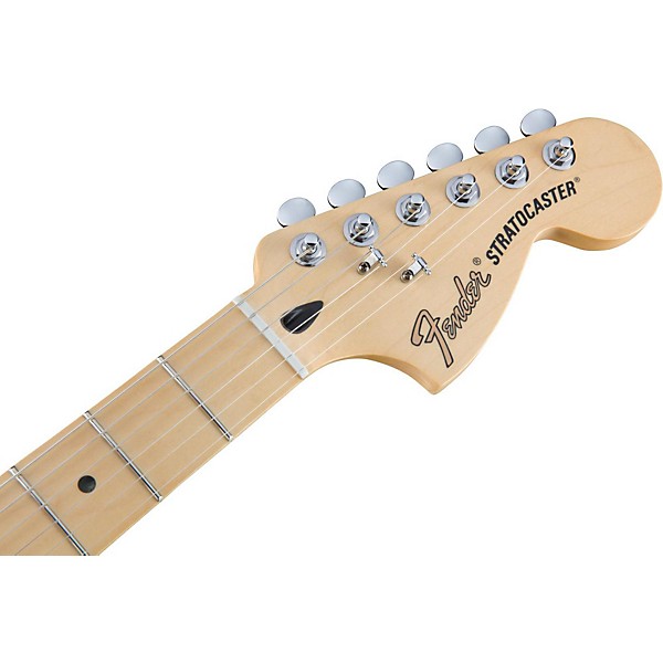 Fender Deluxe Stratocaster Maple Fingerboard Transparent Sapphire