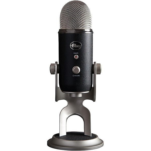 Blue Yeti Pro Studio USB/iOS Microphone - with $100 in Software Black
