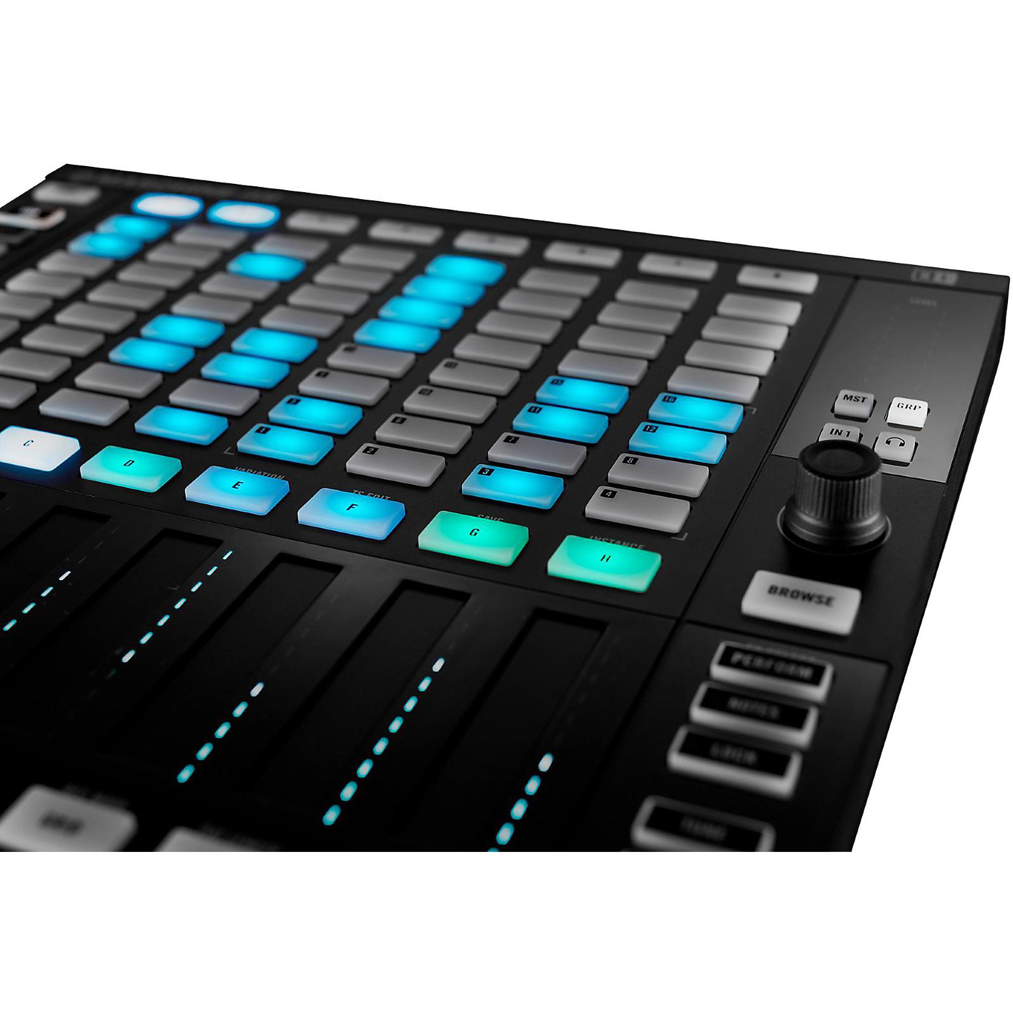 Open Box Native Instruments MASCHINE JAM | Guitar Center