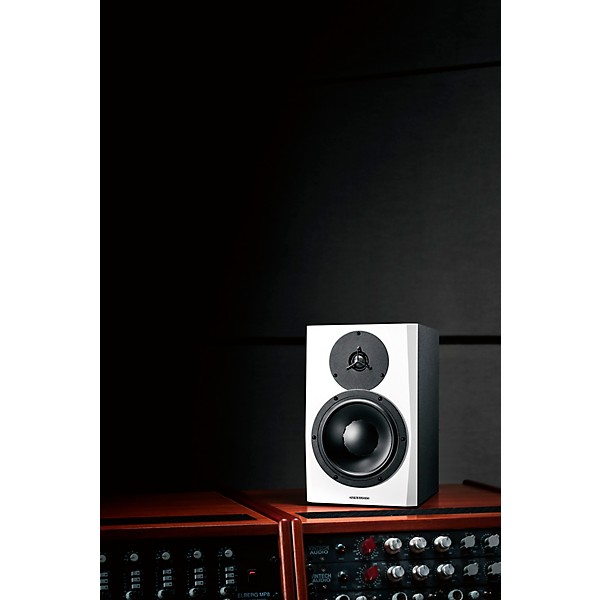 Dynaudio Acoustics LYD 8 8" Powered Studio Monitor (Each) - White