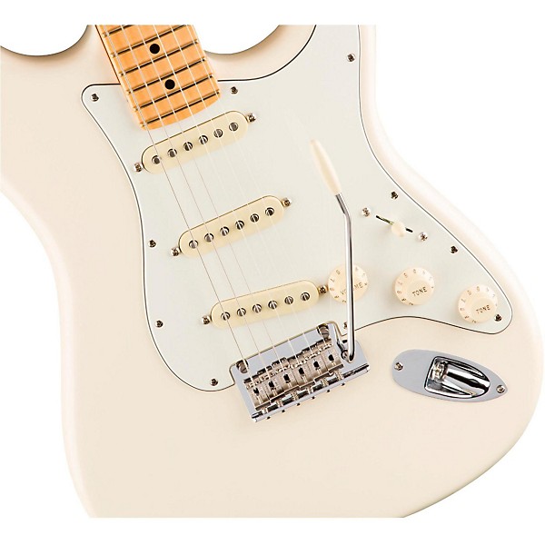 Open Box Fender American Professional Stratocaster Maple Fingerboard Electric Guitar Level 2 Olympic White 190839694317