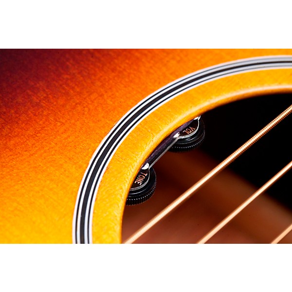 Guild M-40E Troubadour Acoustic-Electric Guitar Antique Burst