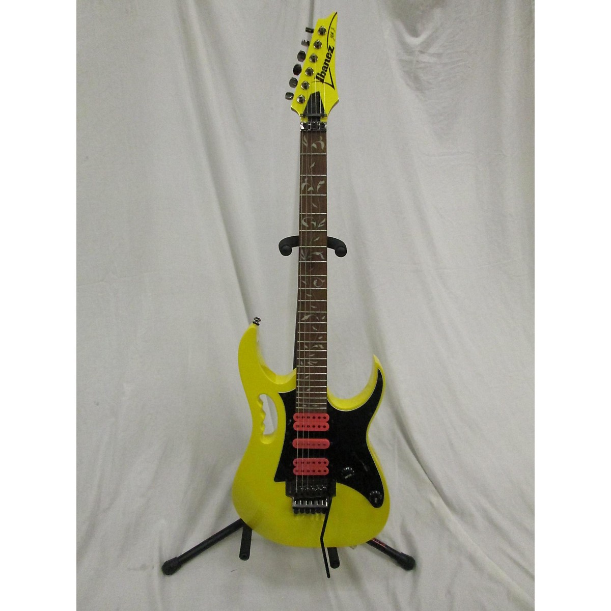 Used Ibanez JEM JR Solid Body Electric Guitar Guitar Center