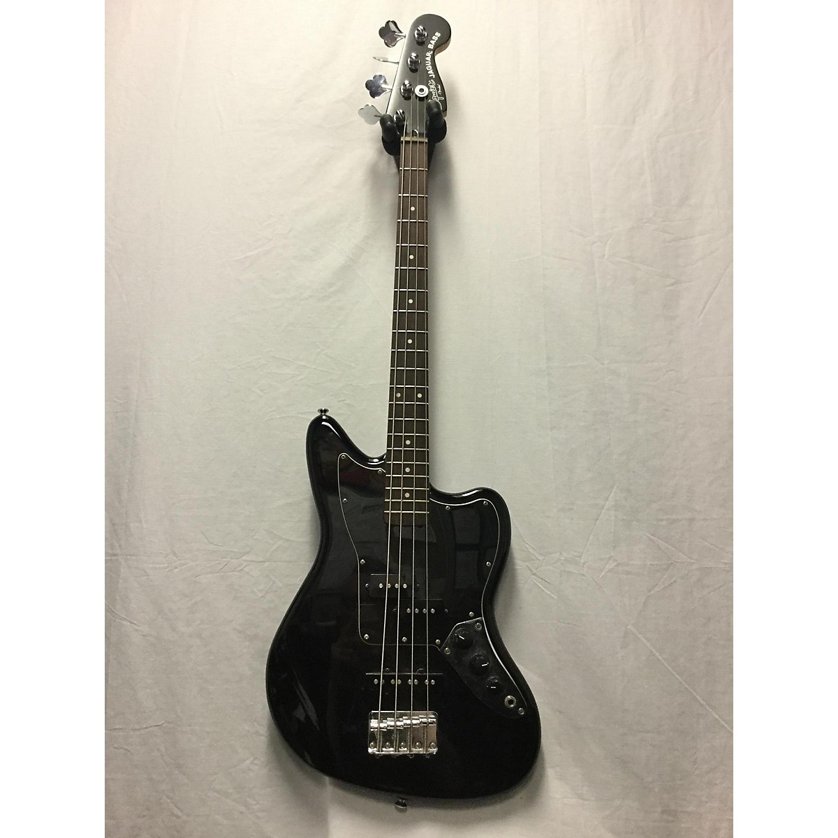 Used Squier Jaguar Bass Electric Bass Guitar | Guitar Center