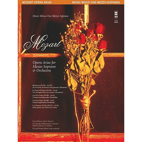 Music Minus One Mozart Opera Arias for Mezzo-Soprano and Orchestra Music Minus One Softcover with CD by Mozart