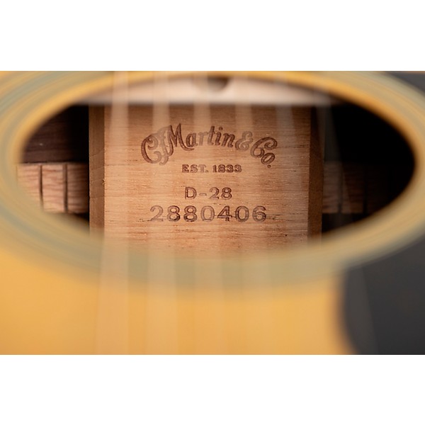 Martin D-28 Standard Dreadnought Acoustic Guitar Natural