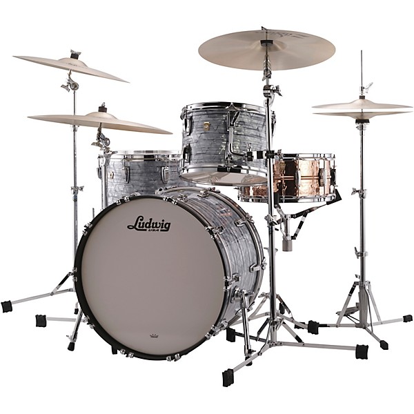 Ludwig Classic Maple 3-Piece Fab Shell Pack With 22" Bass Drum Sky Blue Pearl