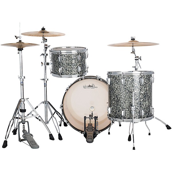 Ludwig Classic Maple 3-Piece Fab Shell Pack With 22" Bass Drum Black Pearl