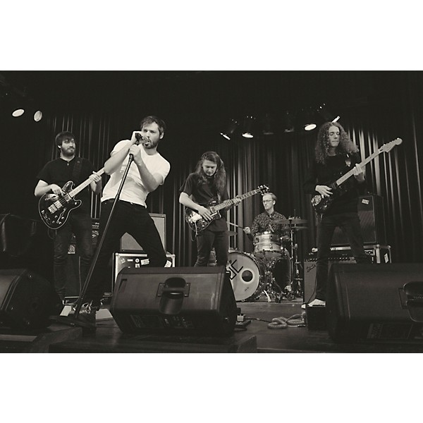 beyerdynamic TG 556 Wireless Condenser Vocal Microphone Package