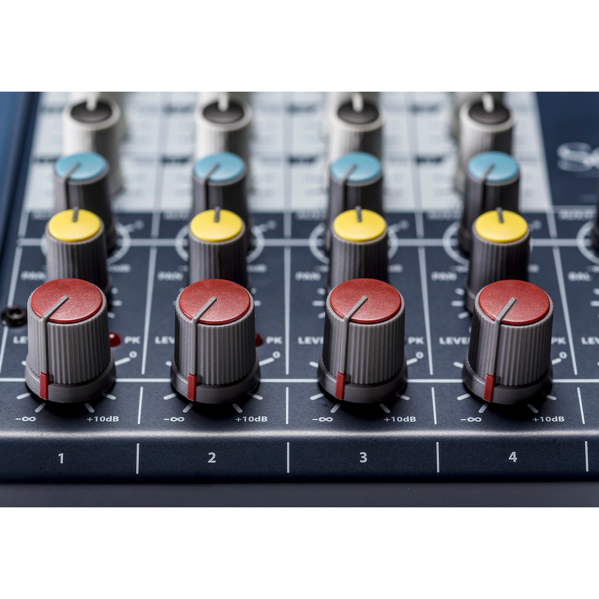 Soundcraft Notepad-12FX Small Format 12 Channel Analog Mixing