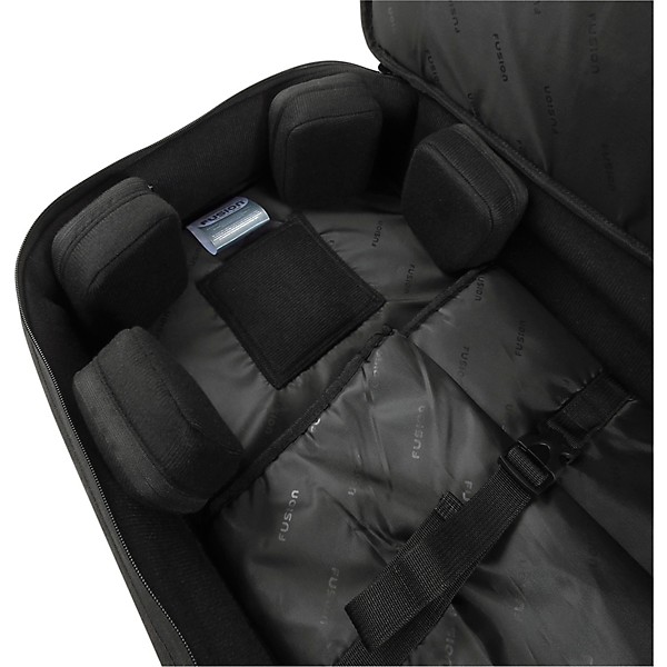 Fusion Keyboard 15 Gig Bag with Wheels (76-88 Keys)