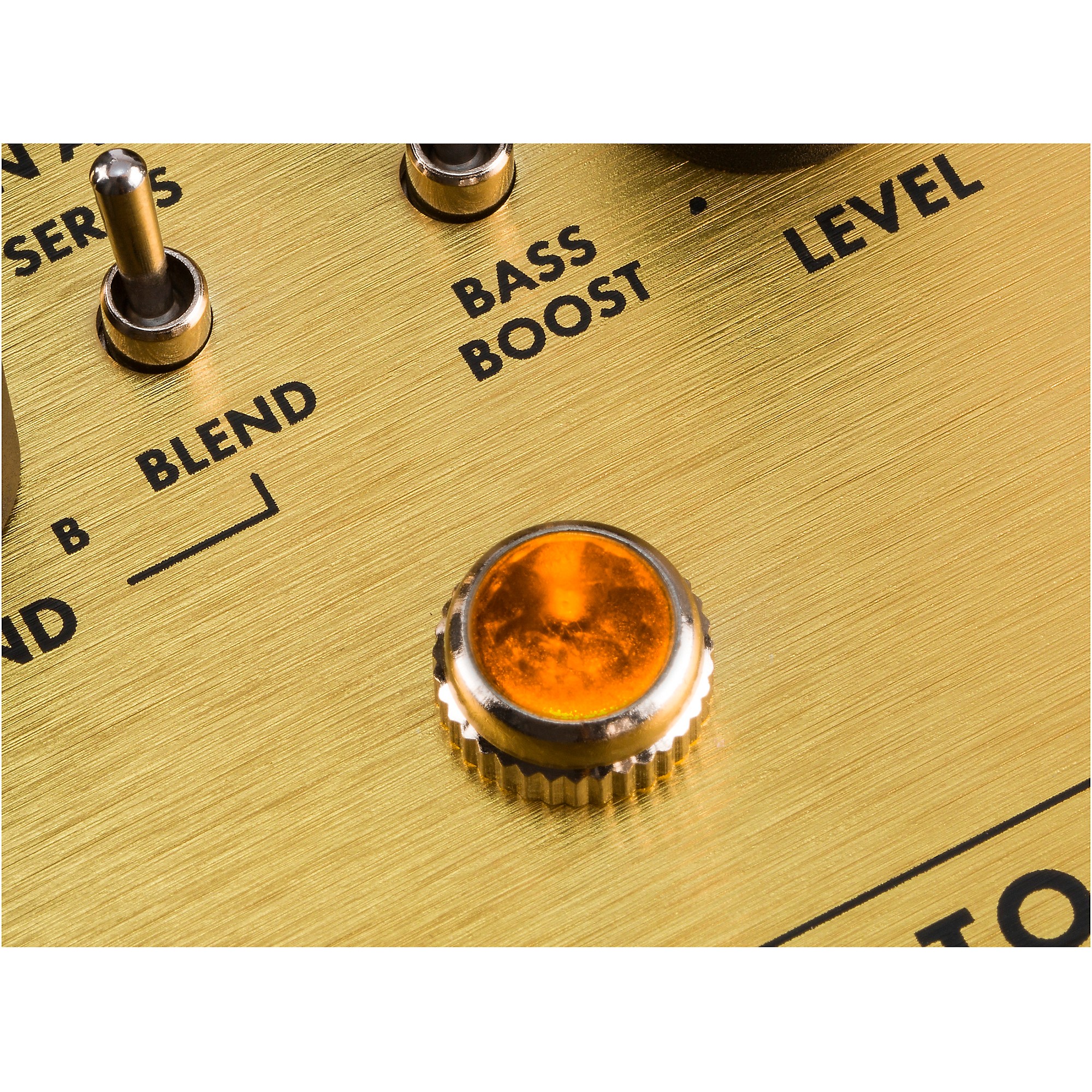 【新品】Fender PUGILIST DISTORTION PEDAL Fender Pugilist Distortion Pedal | Sweetwater