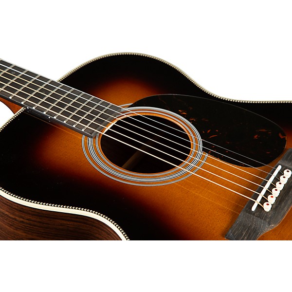 Martin 000-28 Standard Auditorium Acoustic Guitar Sunburst