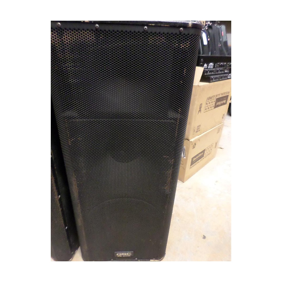 Used QSC KW153 Powered Speaker Guitar Center
