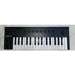 Used Native Instruments Komplete Kontrol M32 MIDI Controller