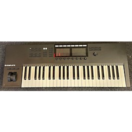 Used Native Instruments Komplete Kontrol S61 MKII MIDI Controller