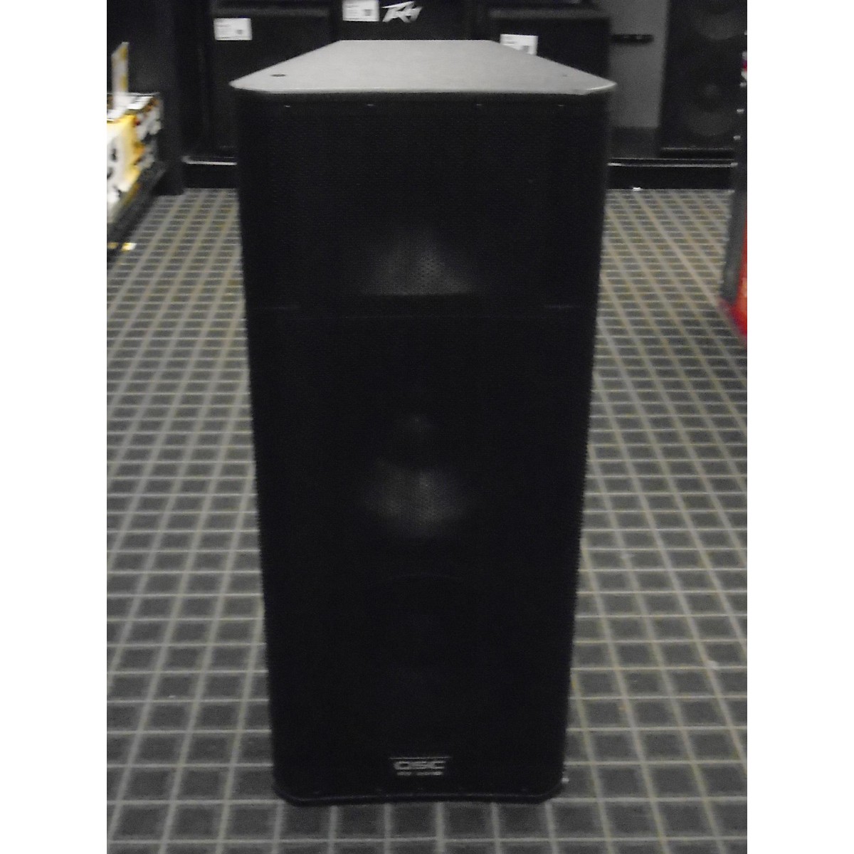 Used QSC Kw153 Powered Speaker Guitar Center