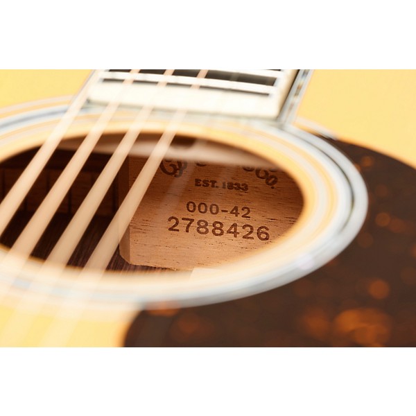 Martin 2024 000-42 Standard Auditorium Acoustic Guitar Antique Natural