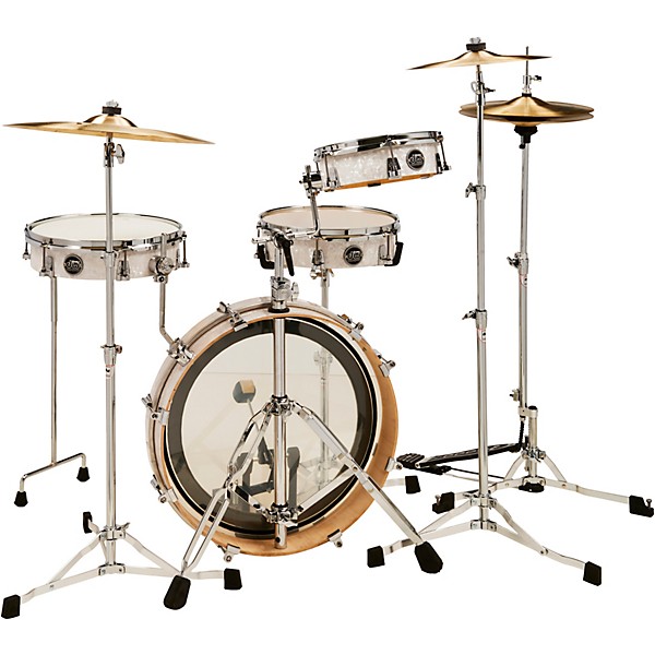 Open Box DW Performance Series 4-Piece Low Pro Travel Shell Pack Level 1 White Marine Pearl
