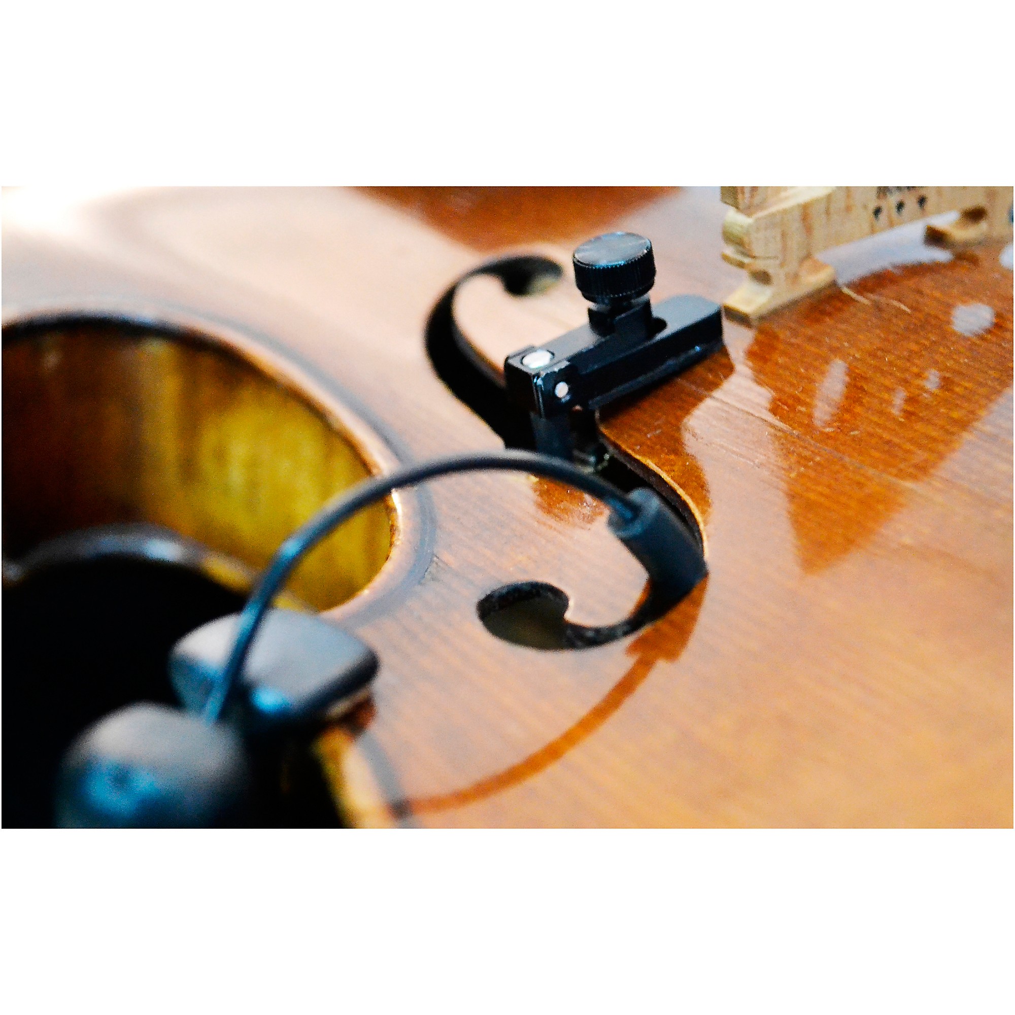 The Realist SoundClip for Violin and Viola | Guitar Center