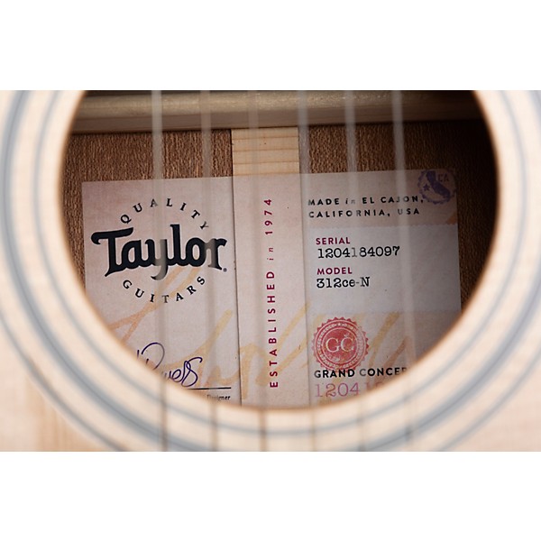 Taylor 312ce-N Grand Concert Nylon-String Acoustic-Electric Guitar Natural