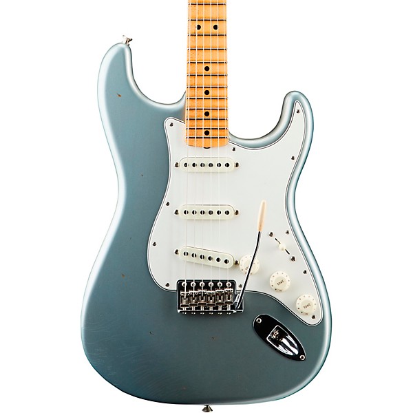 Fender Custom Shop '65 Journeyman Stratocaster Closet Classic Maple Fingerboard Electric Guitar Faded Aged Blue Ice Metallic