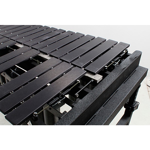 Musser ULTIMATE Vibraphone Aluminum Field Frame with Motor