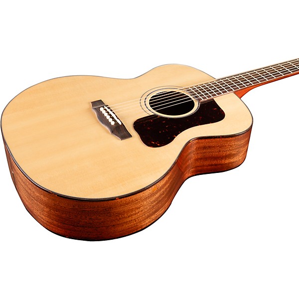 Guild F-40 Traditional Jumbo Acoustic Guitar Natural