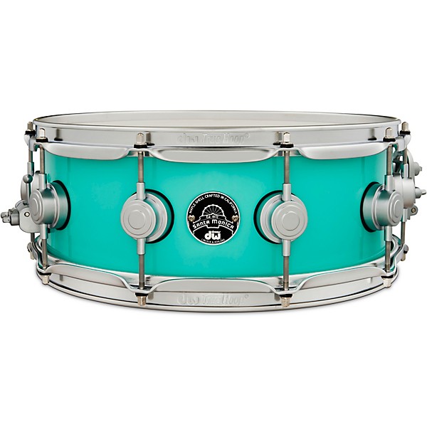 DW Collector's Series Santa Monica Snare Drum With Satin Chrome Hardware 14 x 5 in. Sea Foam Green