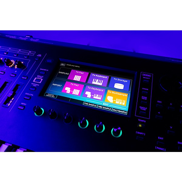 Roland FANTOM-7 Workstation With Large Dust Cover