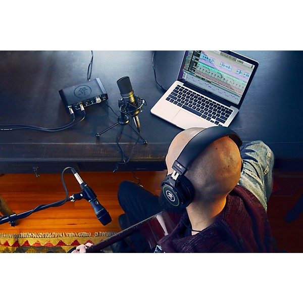 Mackie Recording Bundle with Onyx Producer Interface, EM89D Dynamic Mic, EM91C Condenser Mic and MC-100 Headphones