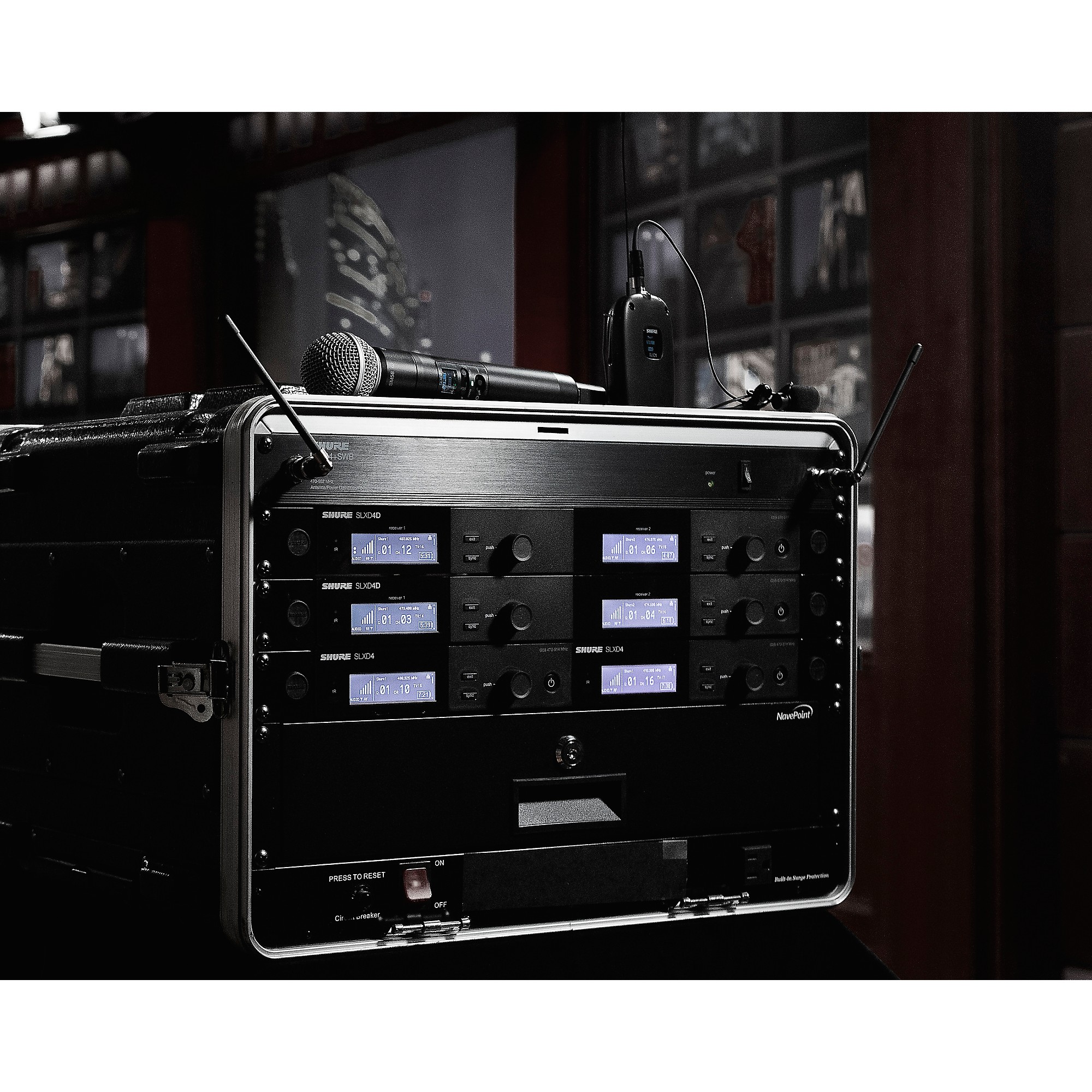 【数量限定】SHURE シュア SLX-Dシリーズ SB903 SLX-D専用リ Amazon.com: Shure SB903 Lithium-Ion Battery for SLXD : Electronics