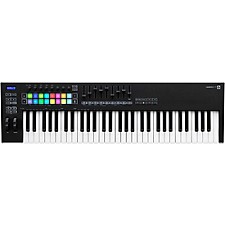 Native Instruments Kontrol S61 Mk3 61-key Smart Keyboard