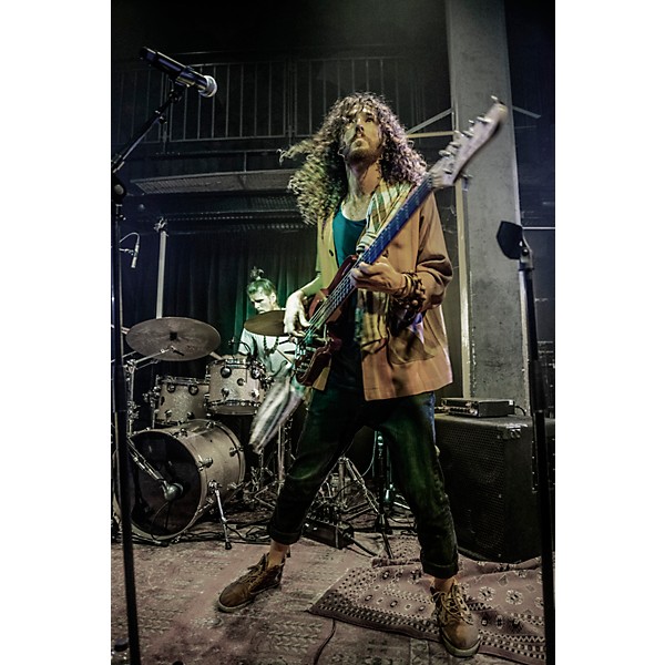 Shure ULXD2/SM58 Digital Handheld Transmitter With SM58 Capsule Band G59