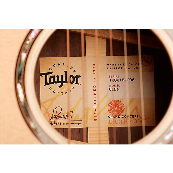 Taylor 812e V-Class Grand Concert Acoustic-Electric Guitar Natural